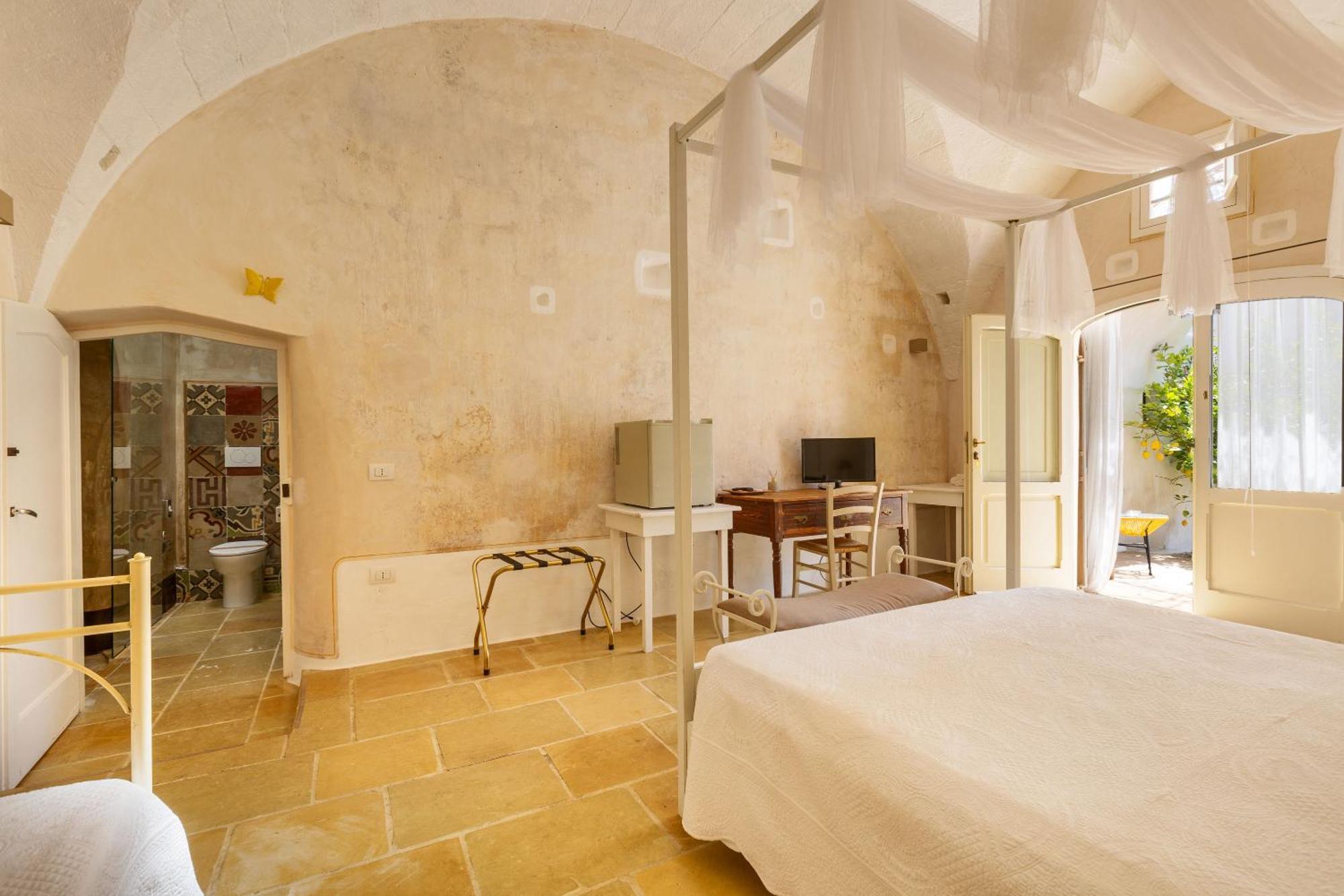 Masseria Li Capperi By Perle Di Puglia Alezio Exterior foto